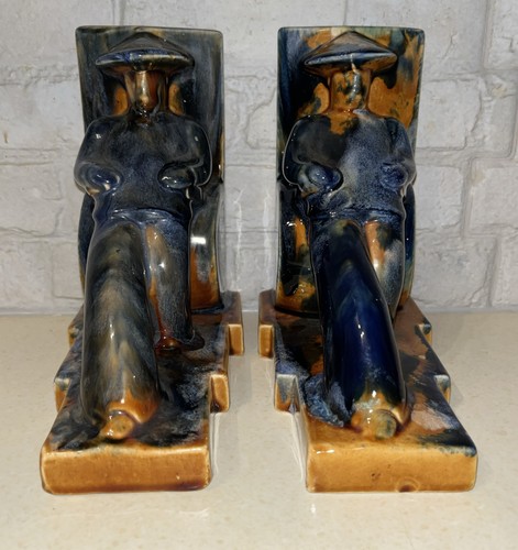 Art deco bookends shelf - art, or