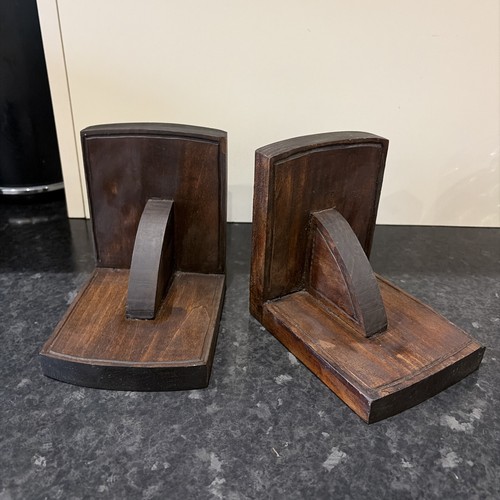 Wooden bookends retro vintage - retro,
