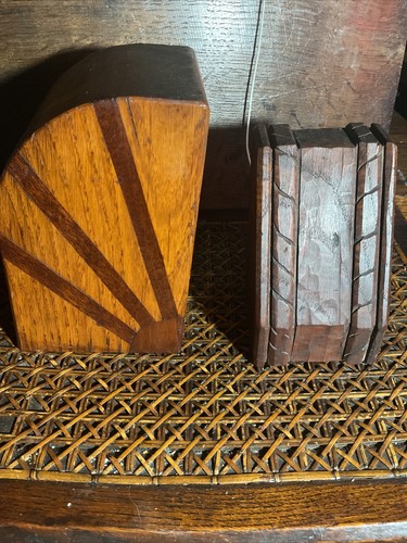 Odd pair art deco - ,